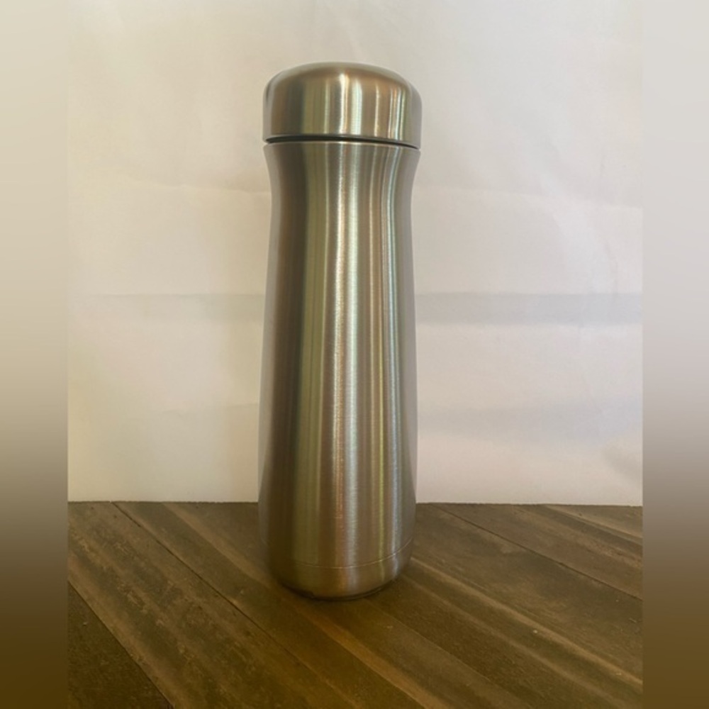 14 oz stainless steel double wall insulated silver thermos NWOT